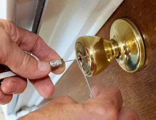 Galaxy Locksmith Store Des Moines, IA 515-412-0462 - 4-Professional-Locksmith